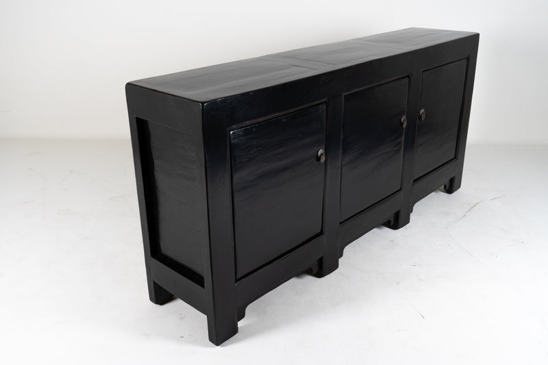 Chinese Black-Lacquered Sideboard with Three Doors and Restoration