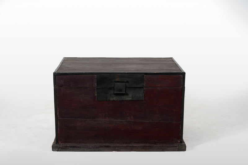 A Chinese Storage Trunk