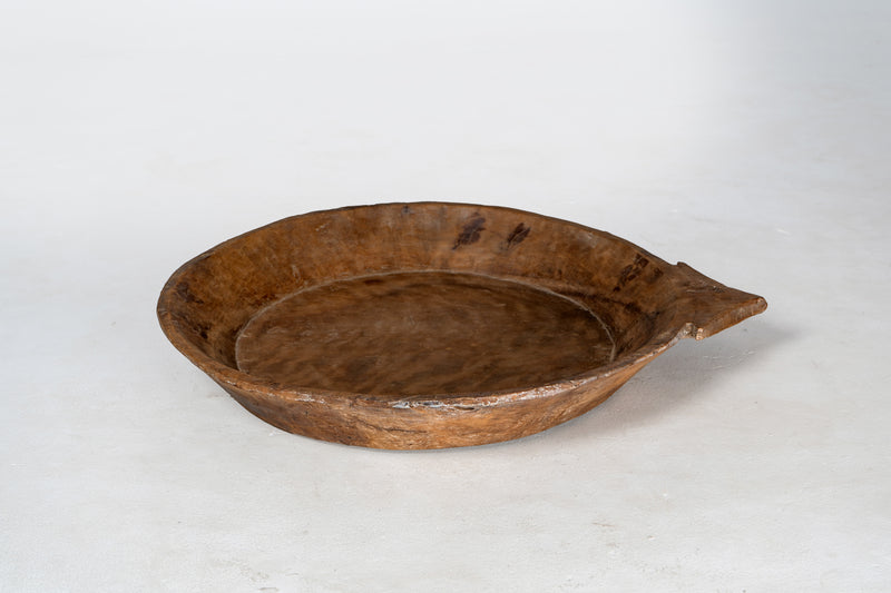 Wooden Tray with Stylish Bols