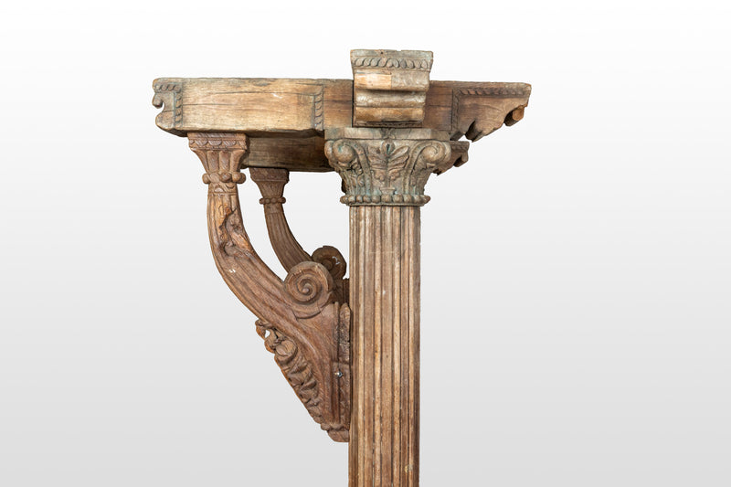 Wooden Columns with Brackets