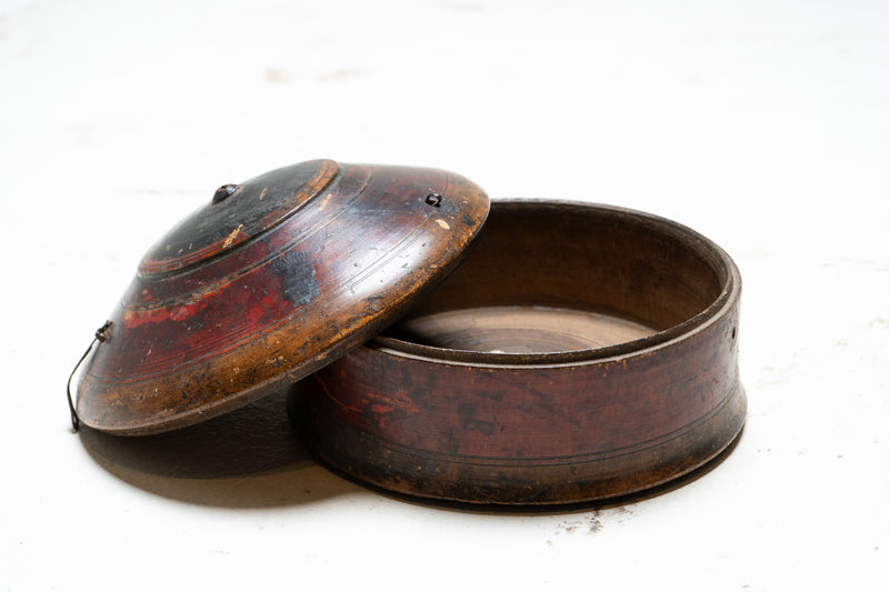 A Southeast Asian Betel Box