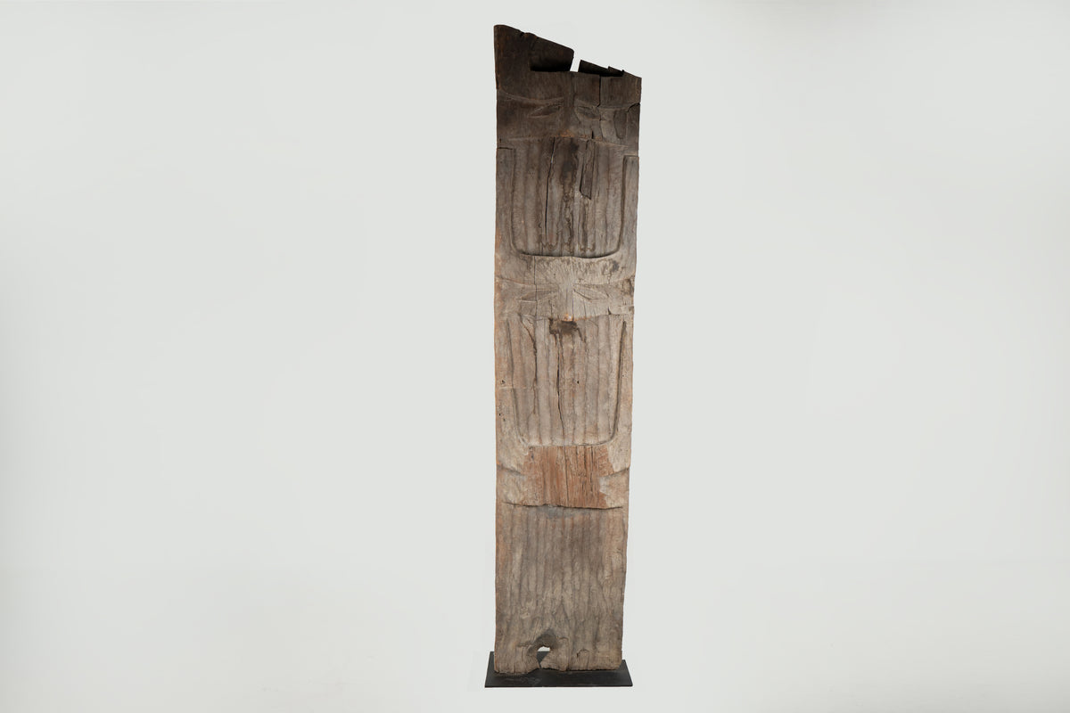 A Monumementla Nagland Totem