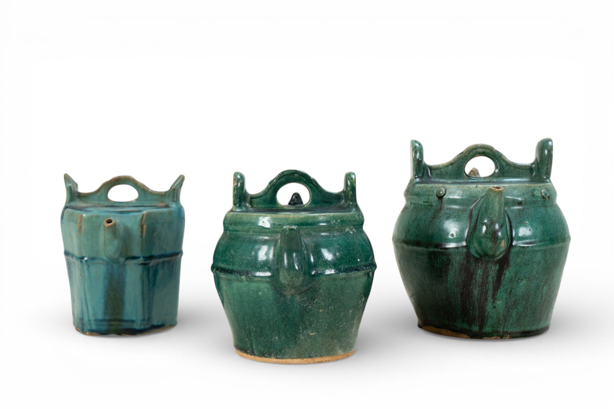 A Vintage Chinese Tea Pot Pottery