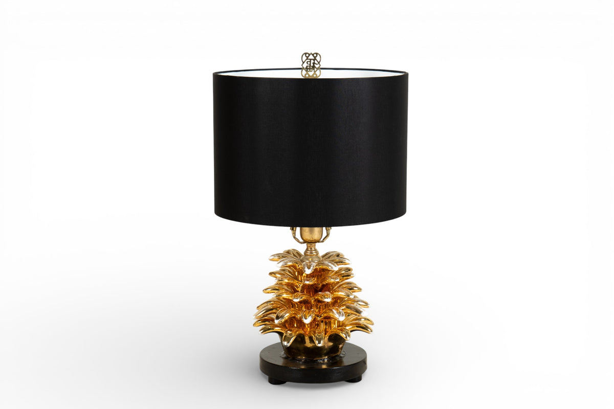 A Pineapple Lamp