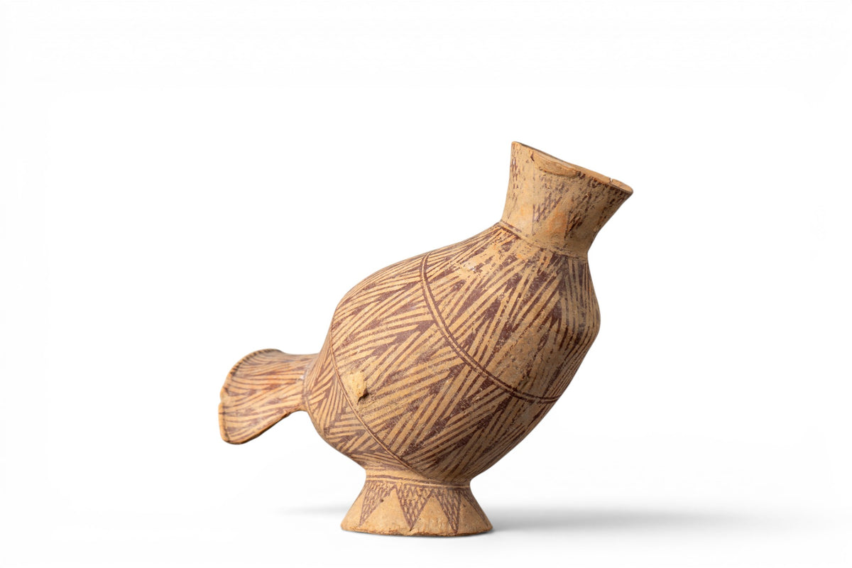 A Painted Neolithic Avian-Form Vessel
