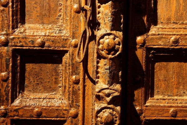 Impressive Set of Carved Indian Entrance Doors with Thick Surrounding