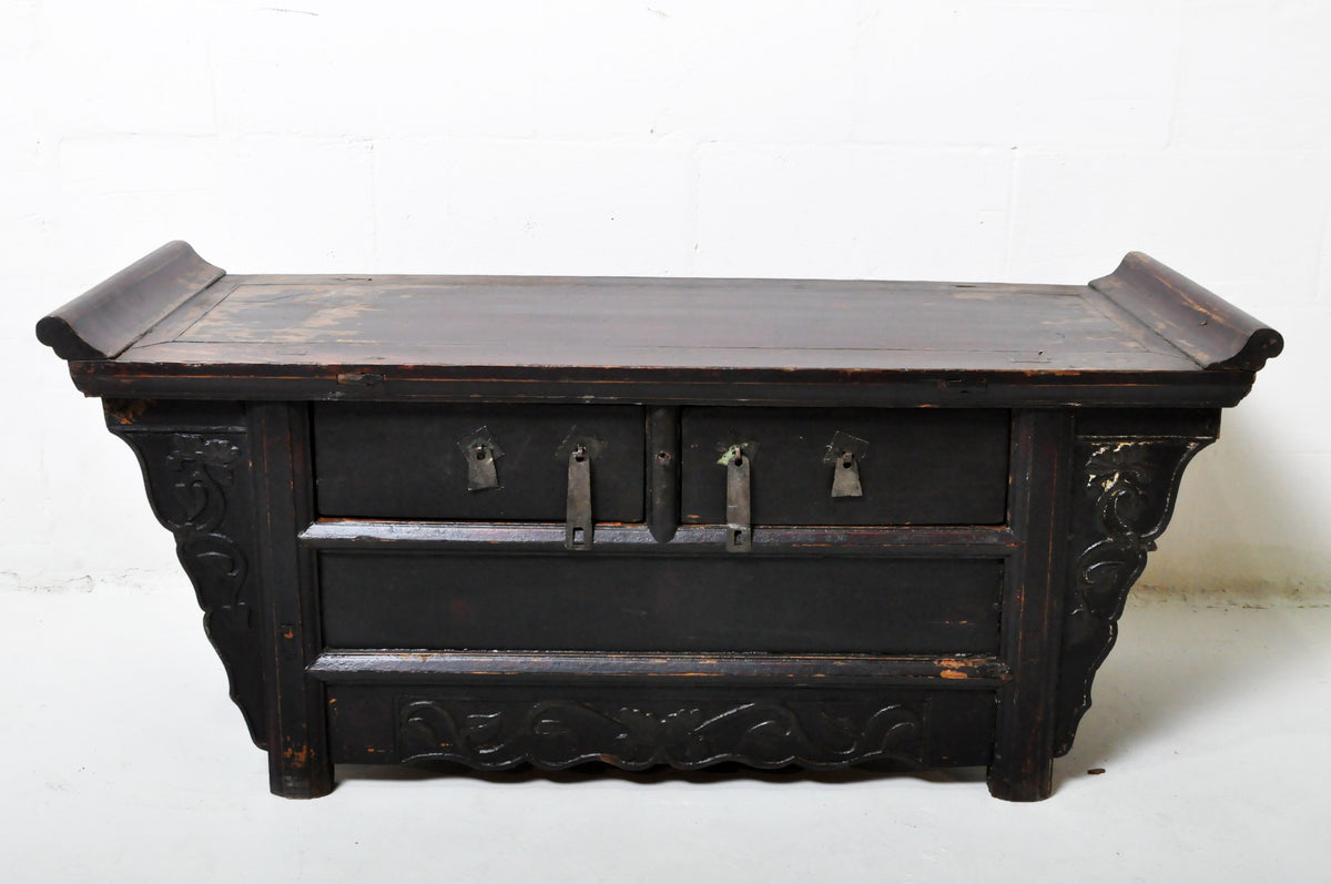 A Chinese Low Coffer