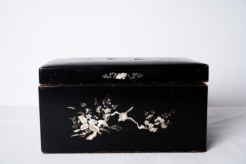 A French Sewing Box