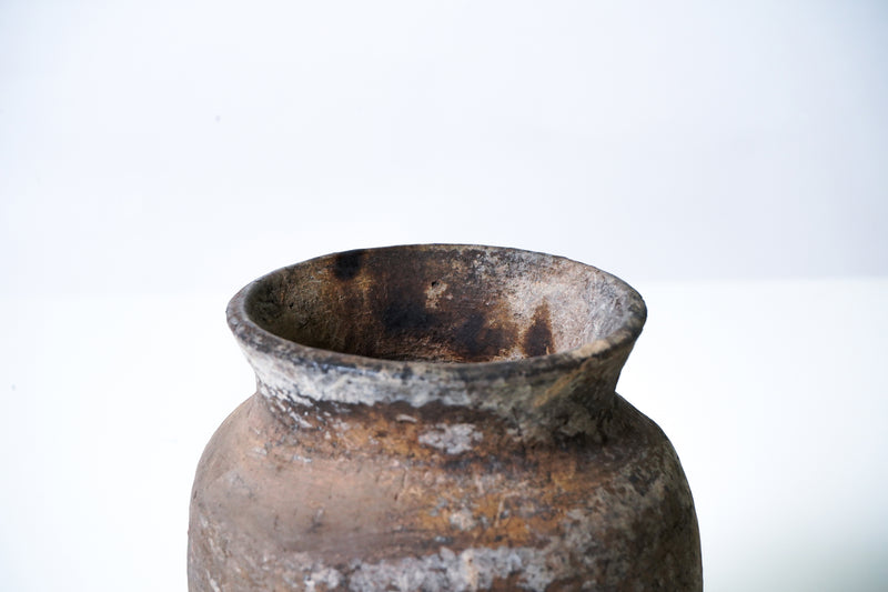 Chinese Neolithic Porcelain Vessel