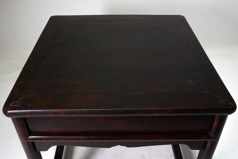 Square table